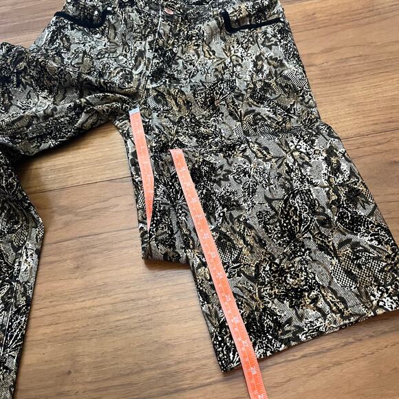 Newport News Pant Size 4 Textured Print Jeans - Picture 10 of 10